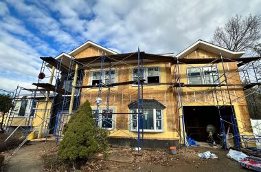 纽约在建住宅的框架与外墙板